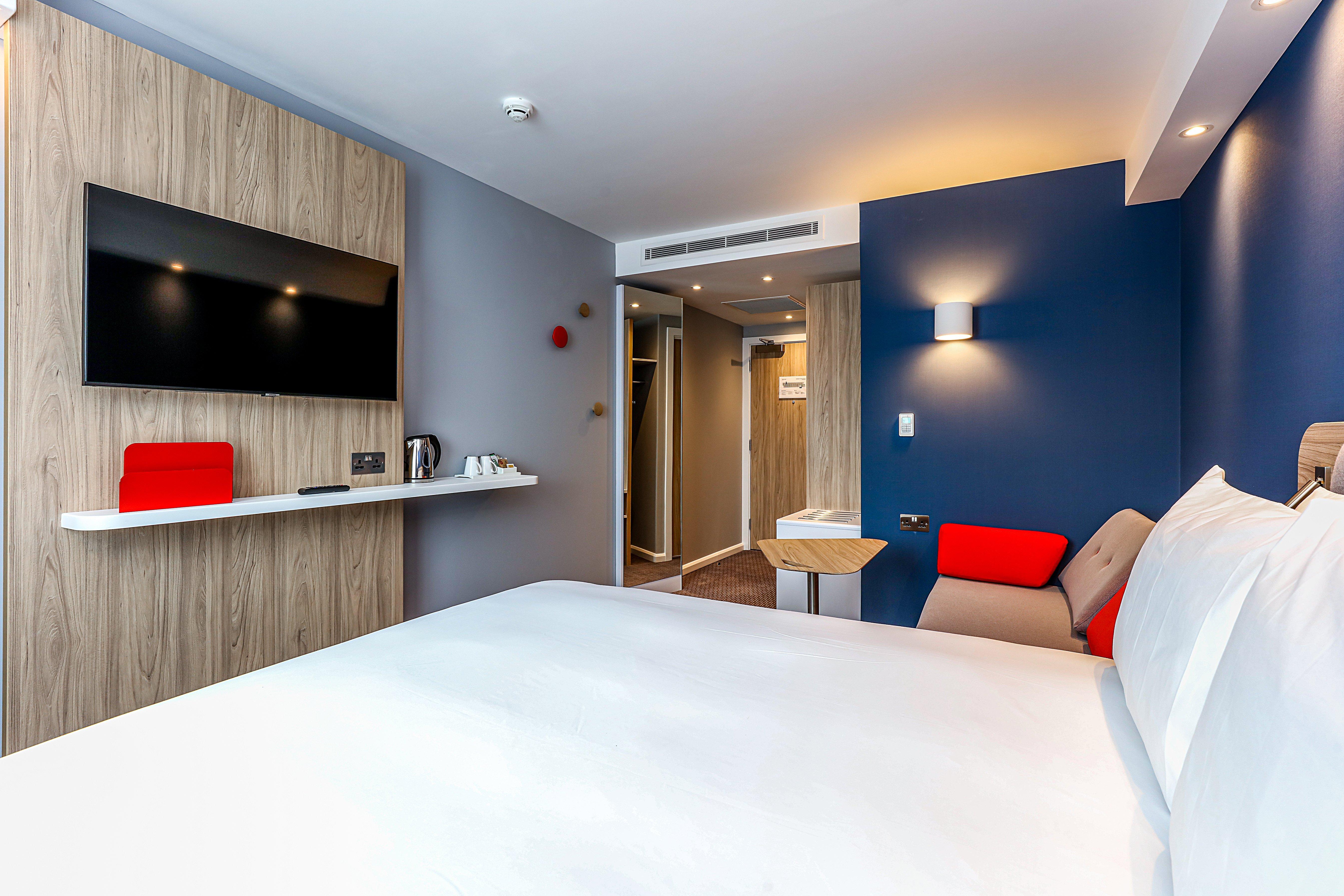 Holiday Inn Express Portsmouth - North By Ihg Exterior foto