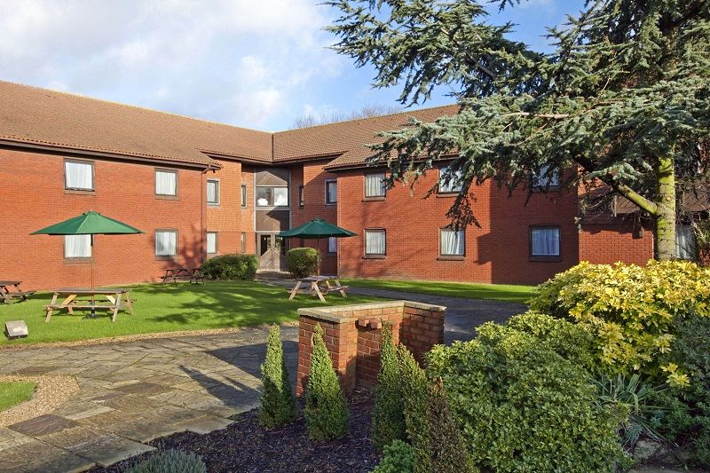Holiday Inn Express Portsmouth - North By Ihg Exterior foto